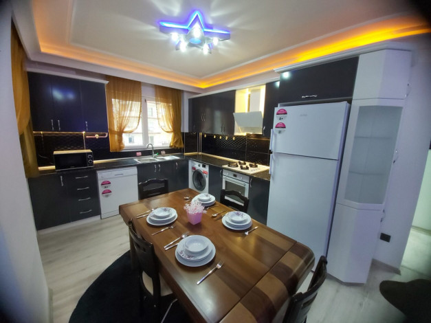 Трехкомнатная квартира с мебелью в Махмутларе, площадь 125 м - Ракурс 23