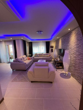 Апартаменты 2+1 в районе Махмутлар, 125 м2 - Ракурс 2