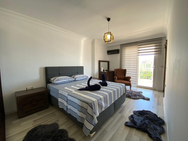 Трехкомнатные апартаменты, в 200 метрах от моря, в районе Махмутлар, 120 м2 - Ракурс 19