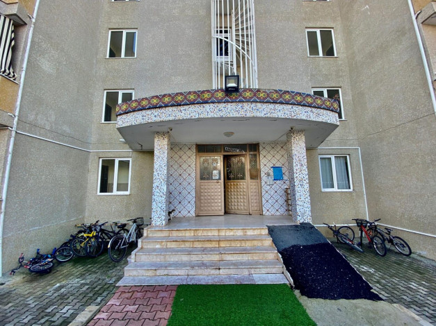 Четырехкомнатная квартира с отдельной кухней в Тосмуре, 160м - Ракурс 6