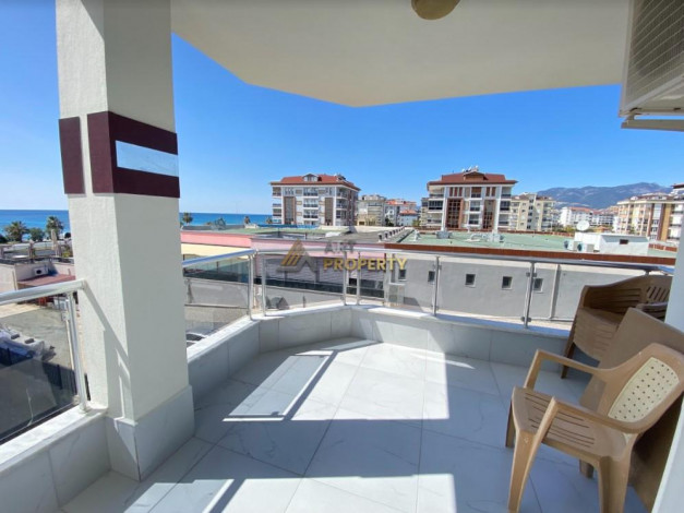 Меблированная трехкомнатная квартира в районе Кестель в 100м от моря, 100м - Ракурс 11