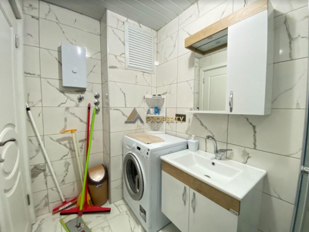 Меблированная трехкомнатная квартира в районе Кестель в 100м от моря, 100м - Ракурс 18