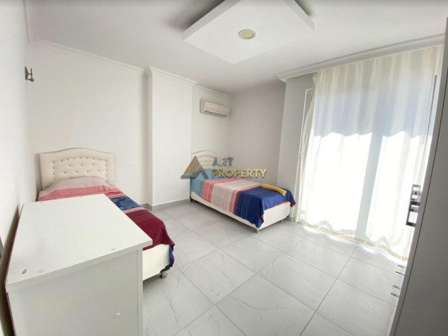 Меблированная трехкомнатная квартира в районе Кестель в 100м от моря, 100м - Ракурс 19