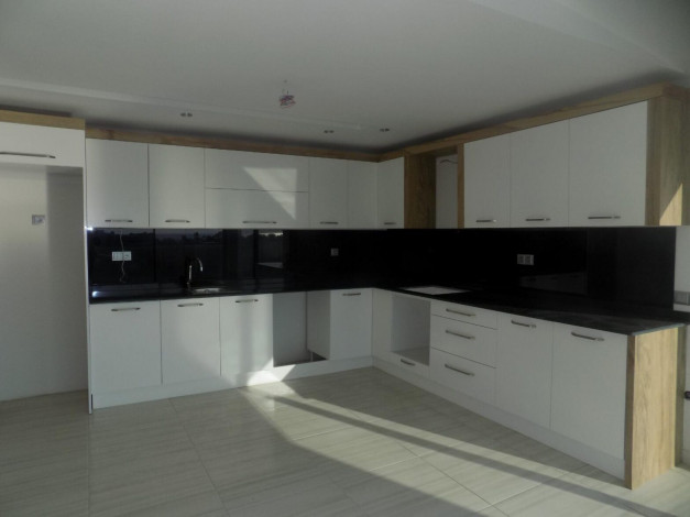 Апартаменты 3+1,  в 250 метрах от моря в районе Авсаллар, площадью 150 м. - Ракурс 5