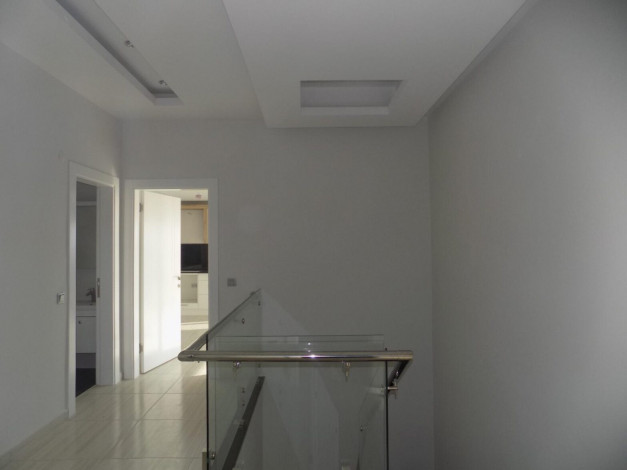 Апартаменты 3+1,  в 250 метрах от моря в районе Авсаллар, площадью 150 м. - Ракурс 10