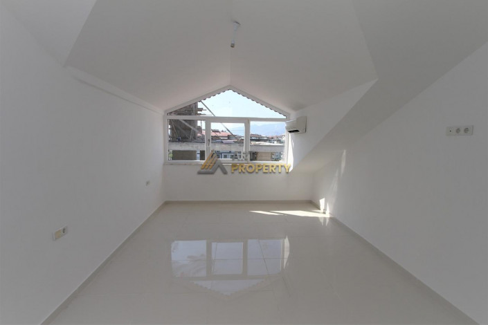 Пятикомнатный дуплекс в Кестеле с видом на море, 210м - Ракурс 24