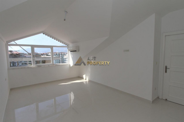 Пятикомнатный дуплекс в Кестеле с видом на море, 210м - Ракурс 25