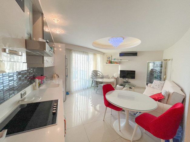 Квартира 1+1 с видом на море в комплексе с развитой инфраструктурой, Махмутлар, 73 м2 - Ракурс 45