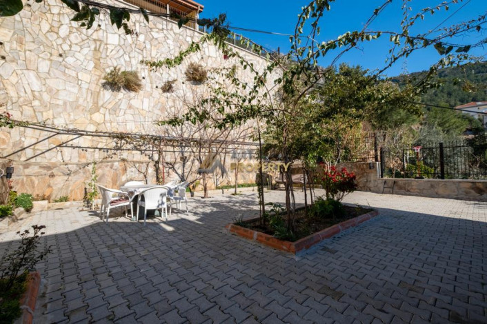 Четырехкомнатная вилла с видом на море в Алании, 165м - Ракурс 2