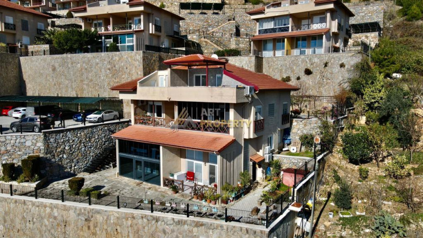 Четырехкомнатная вилла с видом на море в Алании, 165м - Ракурс 4