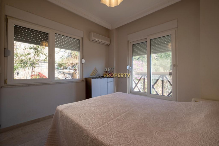 Четырехкомнатная вилла с видом на море в Алании, 165м - Ракурс 11