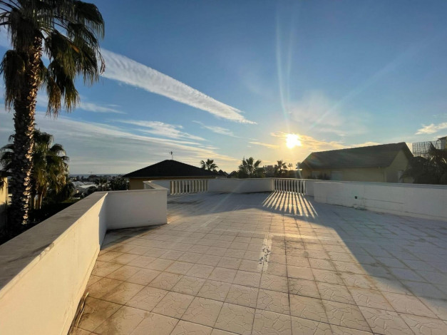 Вилла 2+1 с видом на море в Алании,Конаклы 155м - Ракурс 10