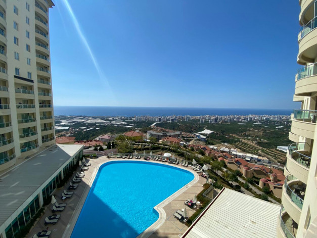 Меблированная трехкомнатная квартира в  шикарном комплексе,района Каргыджак,105м - Ракурс 6