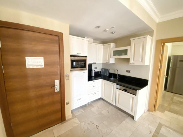 Меблированная трехкомнатная квартира в  шикарном комплексе,района Каргыджак,105м - Ракурс 12