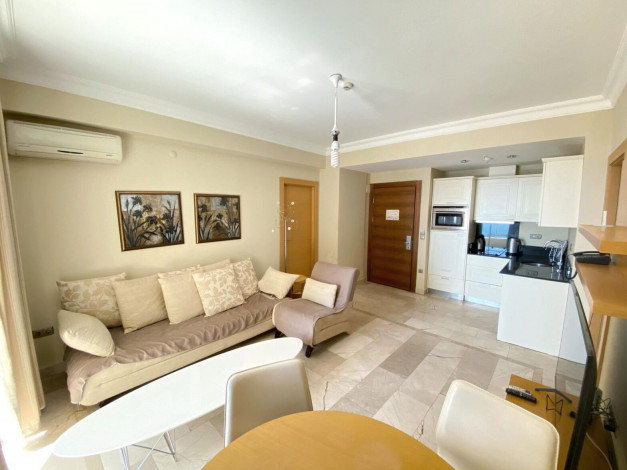 Меблированная трехкомнатная квартира в  шикарном комплексе,района Каргыджак,105м - Ракурс 18