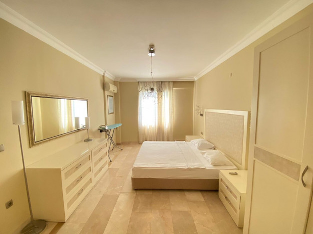 Меблированная трехкомнатная квартира в  шикарном комплексе,района Каргыджак,105м - Ракурс 29