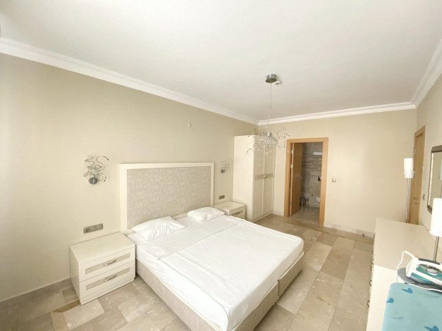 Меблированная трехкомнатная квартира в  шикарном комплексе,района Каргыджак,105м - Ракурс 30