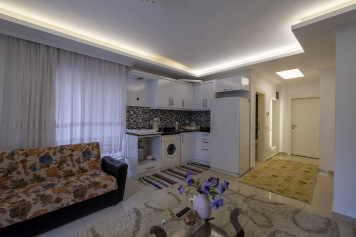 Срочная продажа двухкомнатной квартиры в центре Алании, площадью 47 м! - Ракурс 6