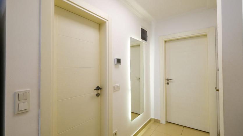 Срочная продажа двухкомнатной квартиры в центре Алании, площадью 47 м! - Ракурс 16