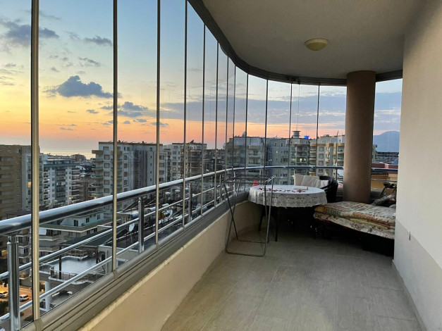 Трехкомнатная квартира в 300 метрах от пляжа в районе Махмутлар, 110 м2 - Ракурс 10