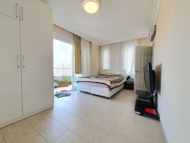 Трехкомнатная квартира в 300 метрах от пляжа в районе Махмутлар, 110 м2 - Ракурс 13