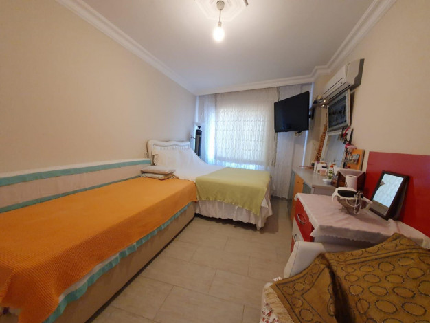 Трехкомнатная квартира в 300 метрах от пляжа в районе Махмутлар, 110 м2 - Ракурс 14