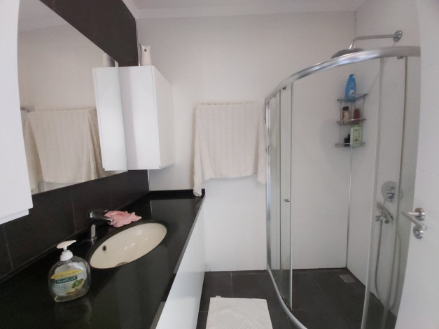 Апартаменты 3+1 в 300м от моря в районе Каргыджак,230м2 - Ракурс 2