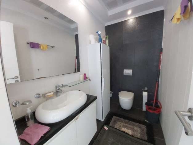 Апартаменты 3+1 в 300м от моря в районе Каргыджак,230м2 - Ракурс 12