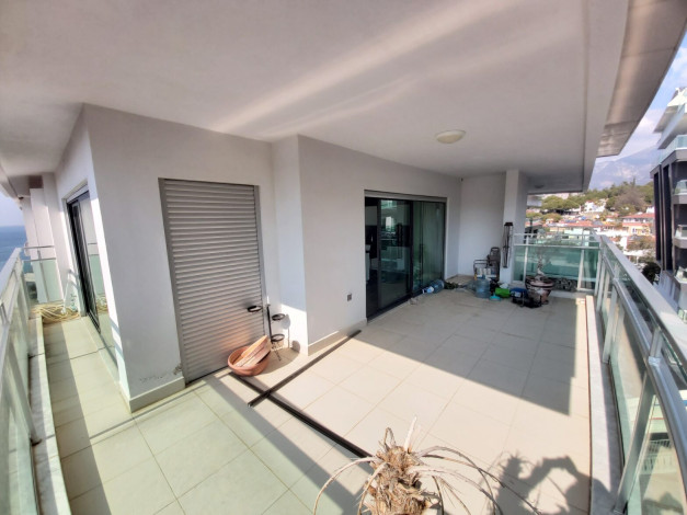 Апартаменты 3+1 в 300м от моря в районе Каргыджак,230м2 - Ракурс 17