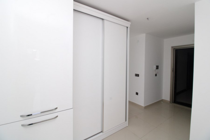 Просторная квартира 2+1 вблизи от моря в районе Кестель, 110 м2 - Ракурс 16