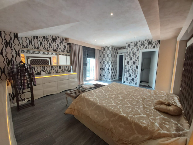 Апартаменты 3+1 в 300м от моря в районе Каргыджак,230м2 - Ракурс 24