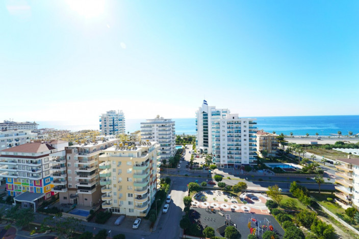 Меблированная трехкомнатная квартира с видом на море в районе Махмутлар, 120м - Ракурс 17