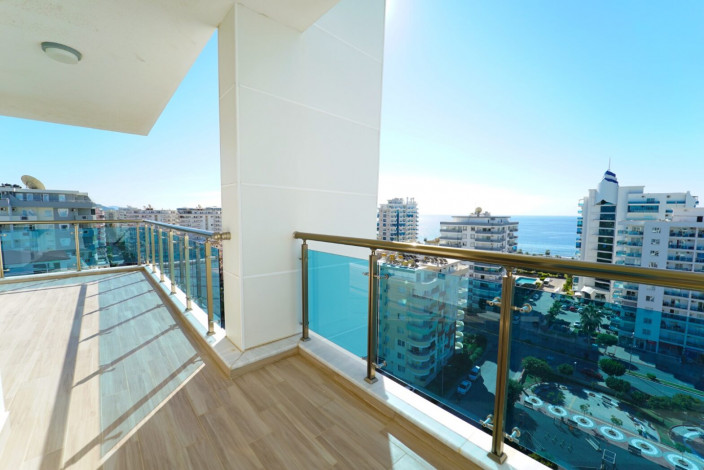 Меблированная трехкомнатная квартира с видом на море в районе Махмутлар, 120м - Ракурс 20