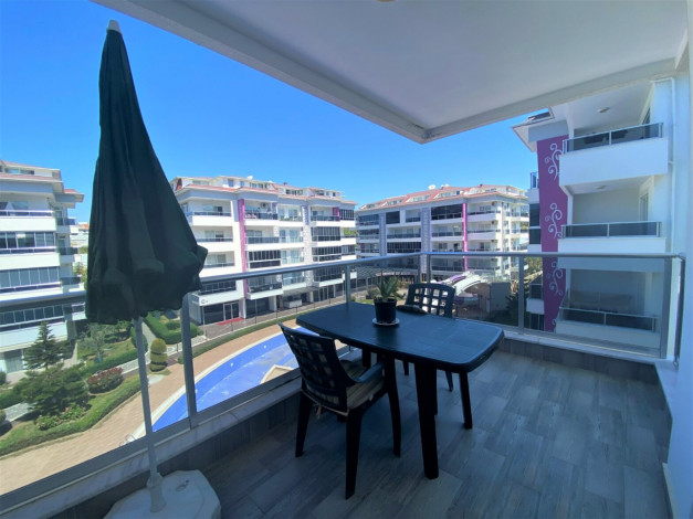 Квартира 2+1 в районе Кестель 350 метров до моря, 100 м2 - Ракурс 2