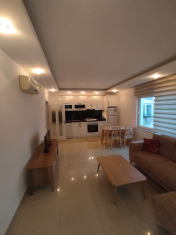 Шикарная квартира 1+1 на пляже Клеопатра, 75м2! - Ракурс 5