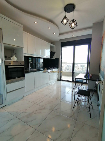 Шикарная квартира 2+1 с видом на море - Ракурс 5