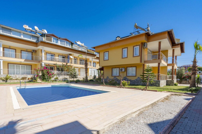 Меблированная трехуровневая вилла на продажу в Демирташ - Ракурс 4