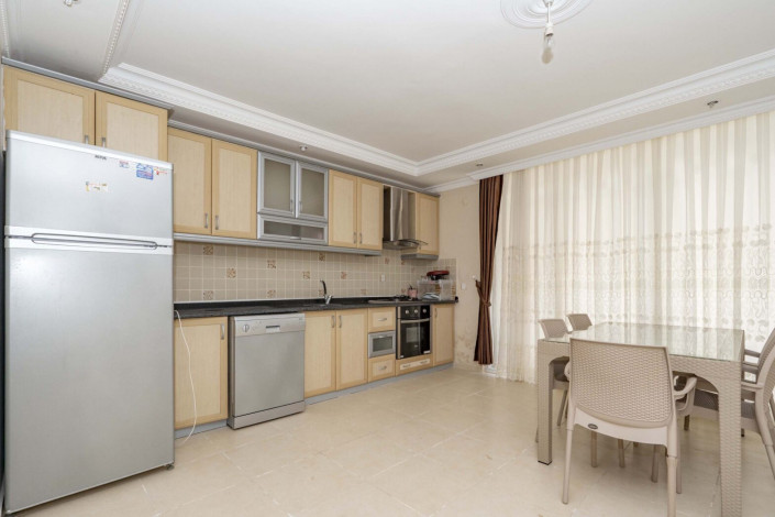 Меблированная трехуровневая вилла на продажу в Демирташ - Ракурс 9