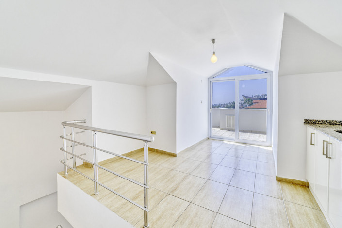 Полностью мебелированный Дуплекс 4+1 - Ракурс 10