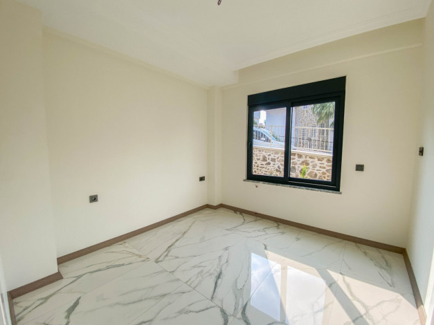 Новая пятикомнатная  вилла в районе Каргыджак, 220м - Ракурс 7