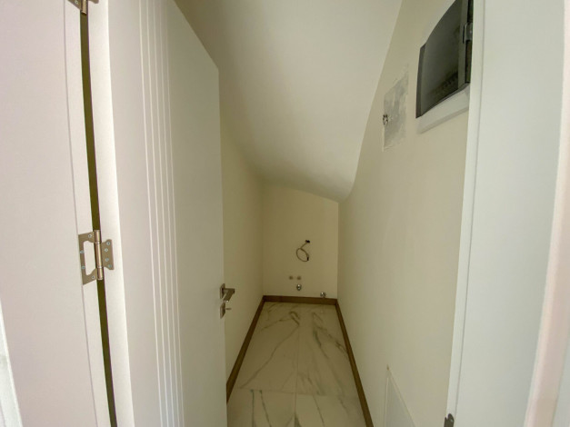 Новая пятикомнатная  вилла в районе Каргыджак, 220м - Ракурс 13