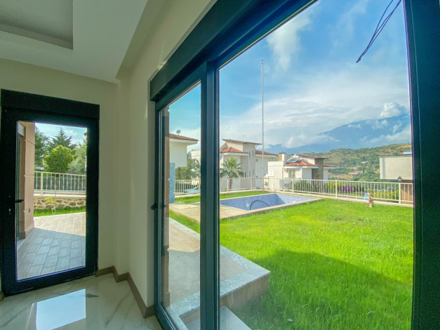 Новая пятикомнатная  вилла в районе Каргыджак, 220м - Ракурс 18