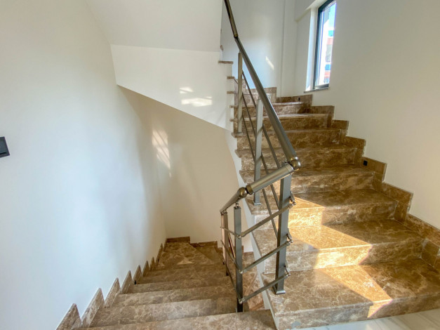 Новая пятикомнатная  вилла в районе Каргыджак, 220м - Ракурс 22