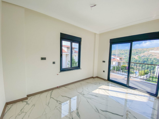 Новая пятикомнатная  вилла в районе Каргыджак, 220м - Ракурс 27