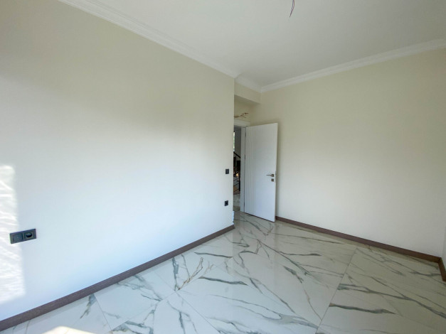 Новая пятикомнатная  вилла в районе Каргыджак, 220м - Ракурс 29