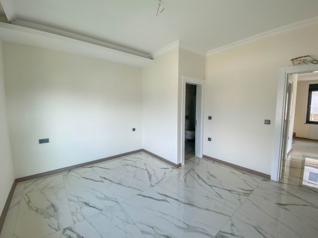 Новая пятикомнатная  вилла в районе Каргыджак, 220м - Ракурс 36