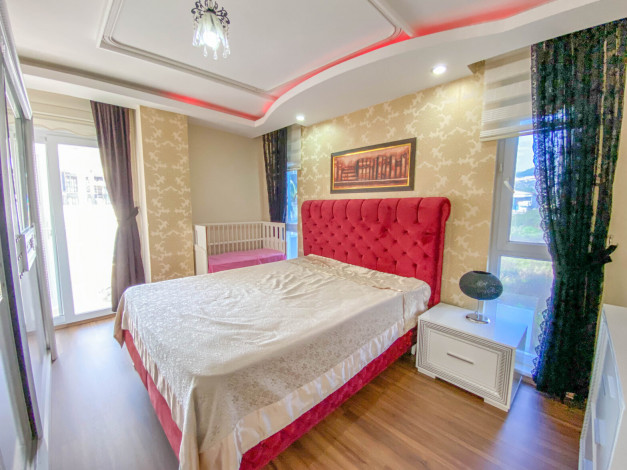 Меблированный дуплекс с видом на бассейн и горы в районе Кестель, 200м - Ракурс 20