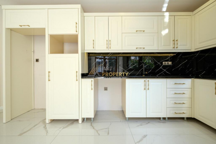 Двухуровневая вилла 3+1, 300 м2 с видом на крепость Алании вблизи пляжа Клеопатры - Ракурс 9