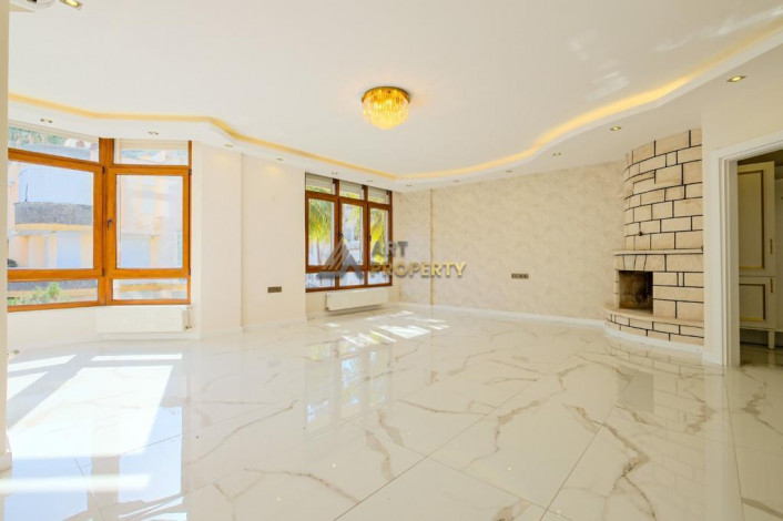 Двухуровневая вилла 3+1, 300 м2 с видом на крепость Алании вблизи пляжа Клеопатры - Ракурс 11