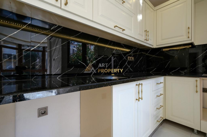 Двухуровневая вилла 3+1, 300 м2 с видом на крепость Алании вблизи пляжа Клеопатры - Ракурс 19